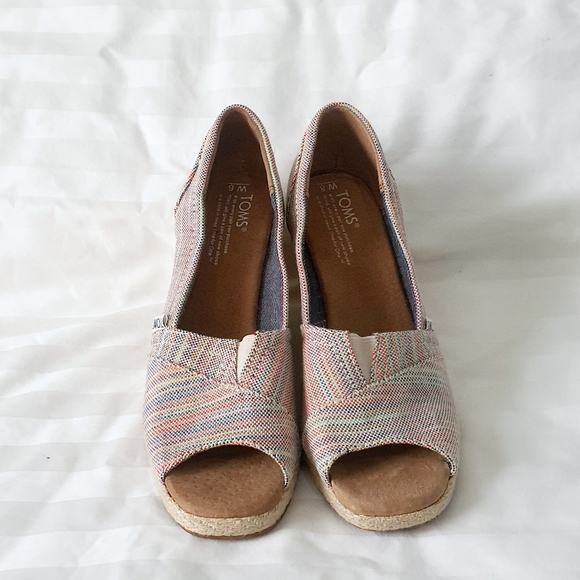 Toms Rainbow Stripe Wegde Peeptoe Shoe - Picture 8 of 12